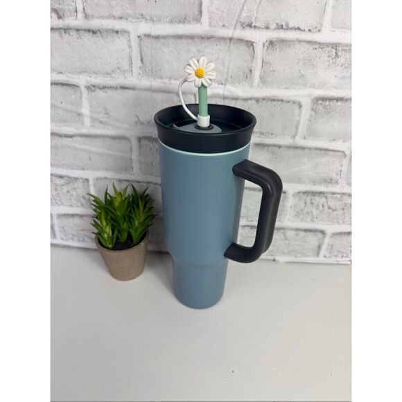 Owala 40 oz Tumbler Lost Valley NWOT - Picture 3 of 8